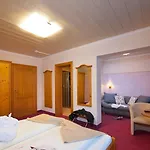 Vitaler Landauerhof Hotel 4*