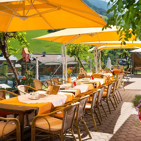 Hotel Vitaler Landauerhof 4*