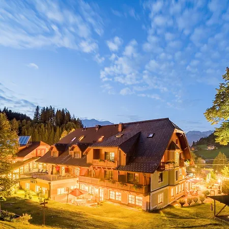 Hotel Vitaler Landauerhof 4*