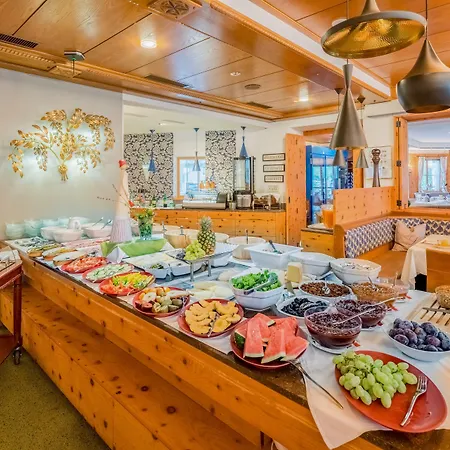 Vitaler Landauerhof Hotel 4*