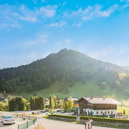 Hotel Vitaler Landauerhof 4*