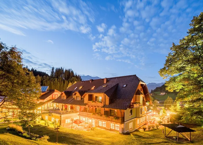 Hotel Vitaler Landauerhof 4*